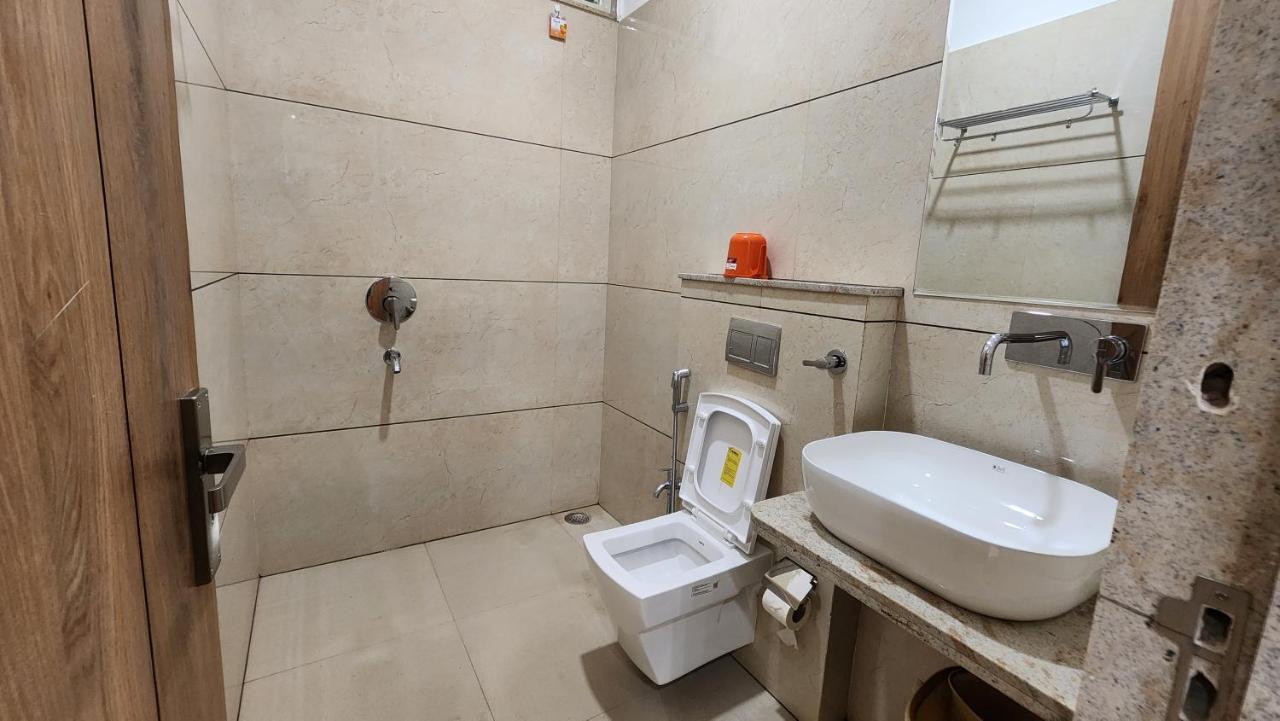 Aanandam Greens Hotel Sehore Exterior photo